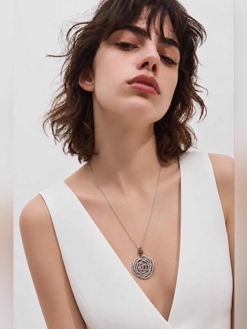 NWT NADINE WEST Irregular Silver Rose Necklace ~26"